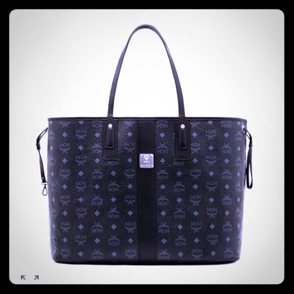 Only worn a few times